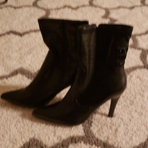 Women's boots